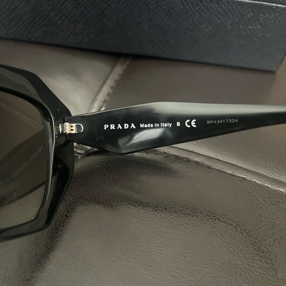 Prada Black Sunglasses Sleek Modern Design. - Picture 7 of 11